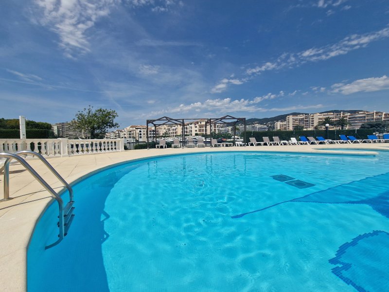 Les Bungalows du Golfe Camping Les Pruniers