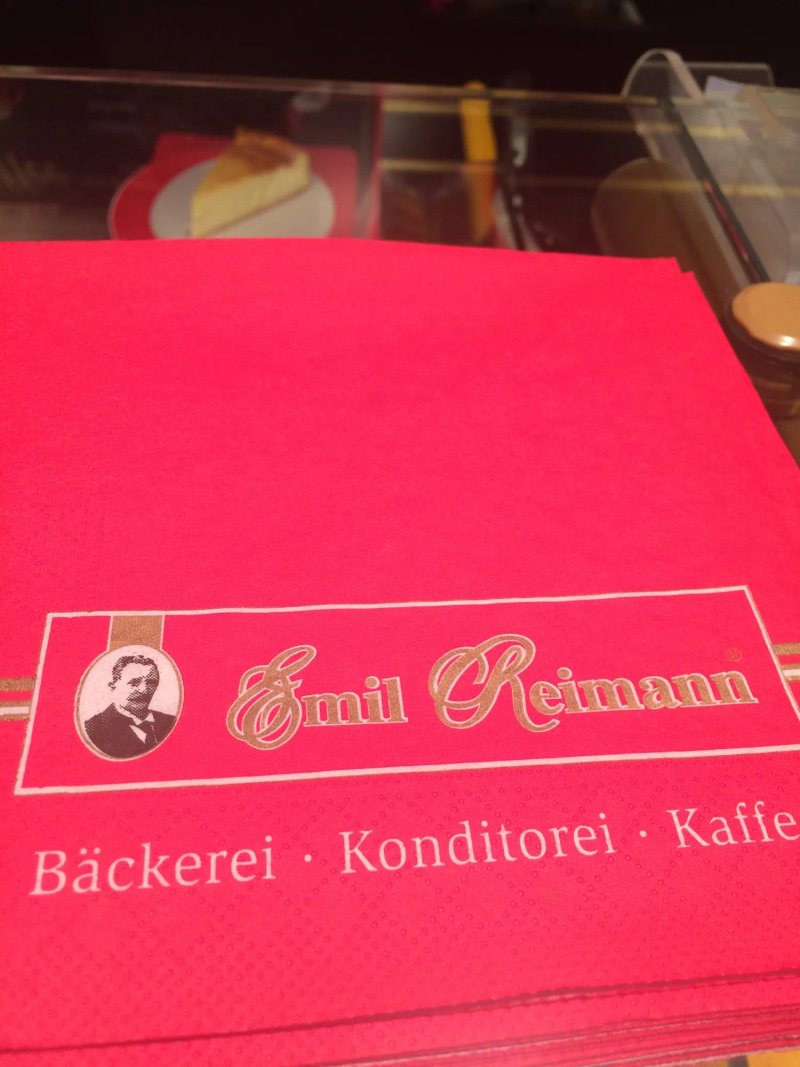 Baeckerei Emil Reimann Eiscafe im Q3