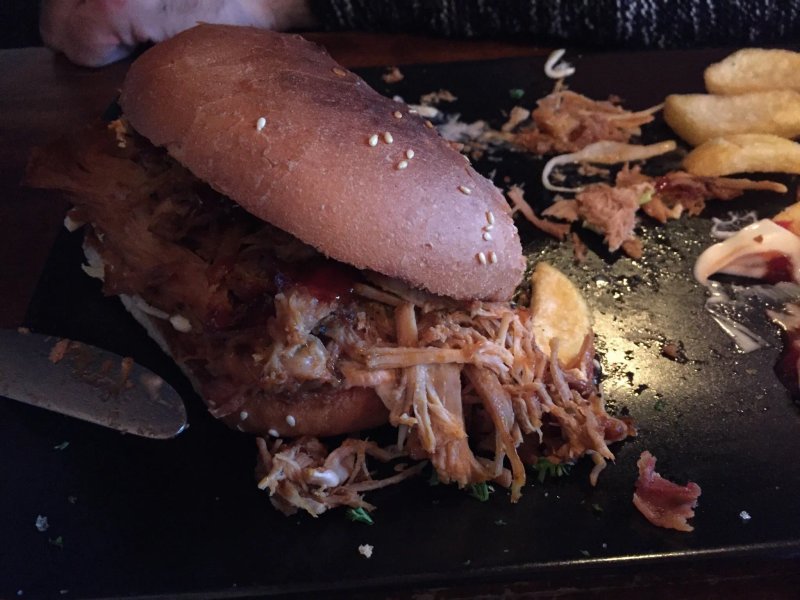 O'Kellys Irish Pub