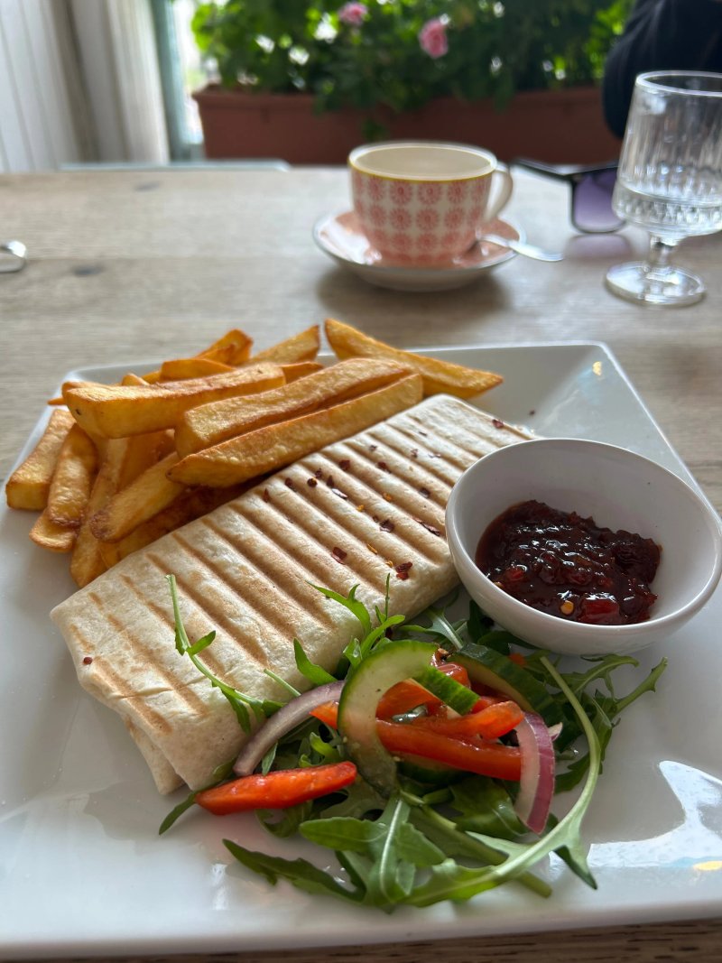 Frieda's Tearoom