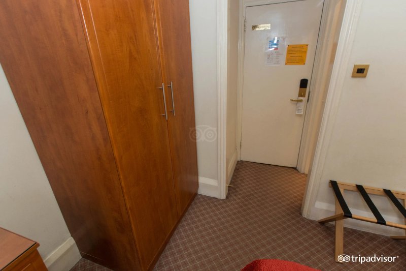 St. George Hotel
