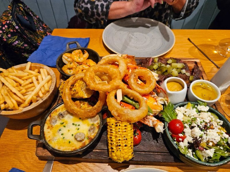 The Tides Inn