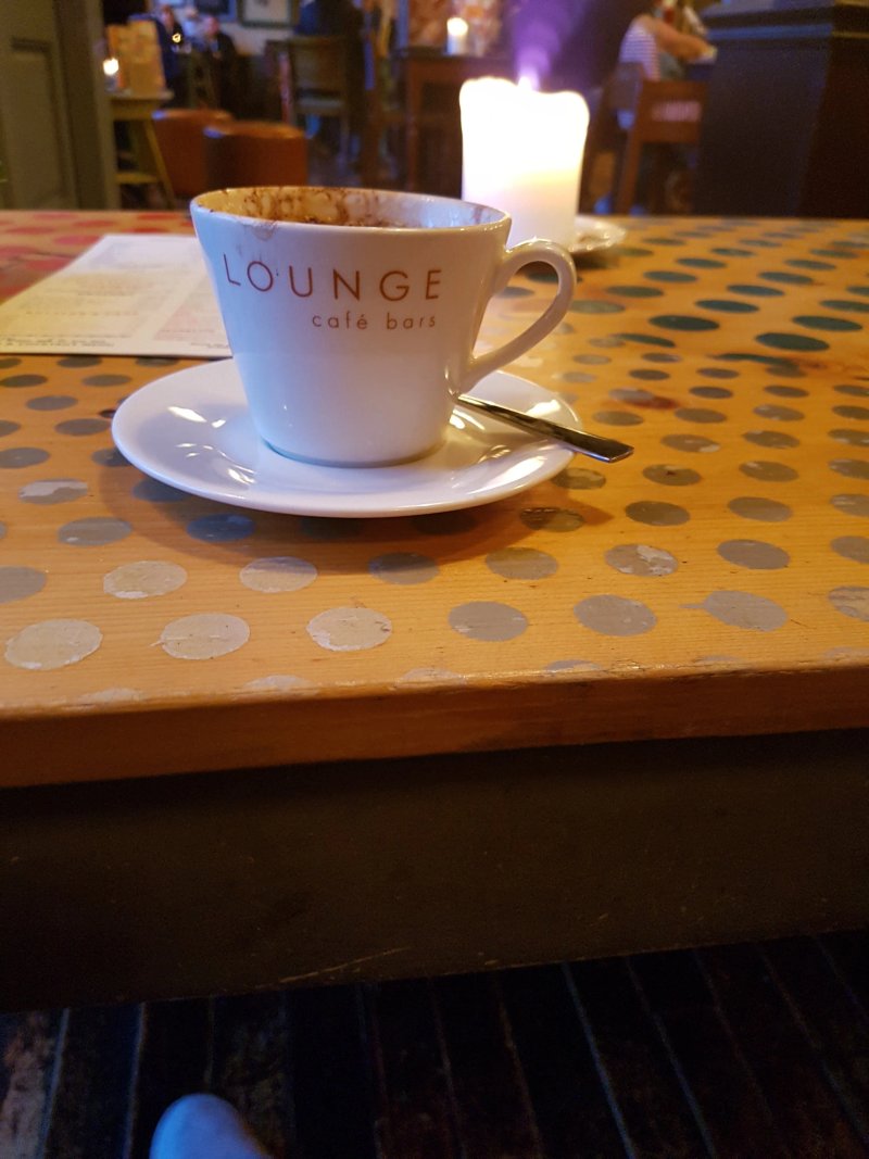 Quinto Lounge