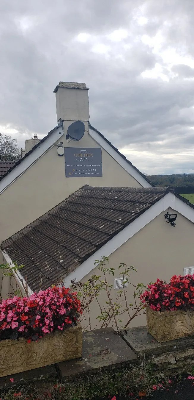 The Golden Mile Country Inn