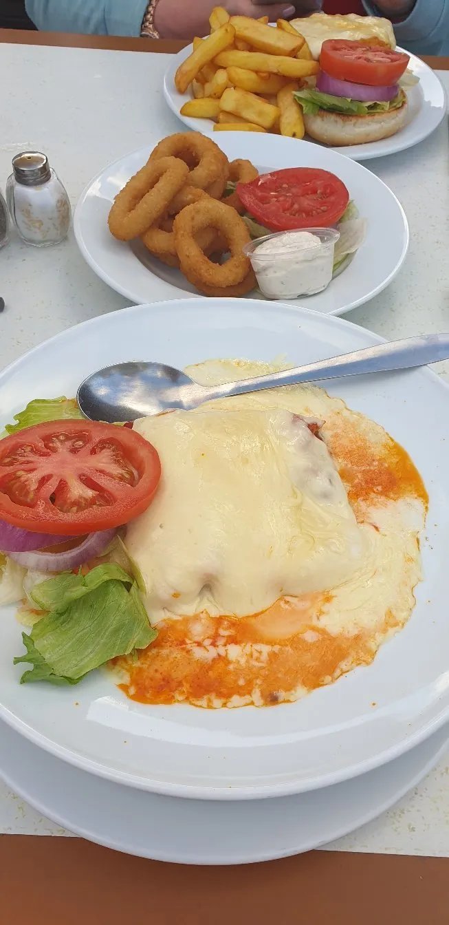 Sunset Beach Bar & Restaurant