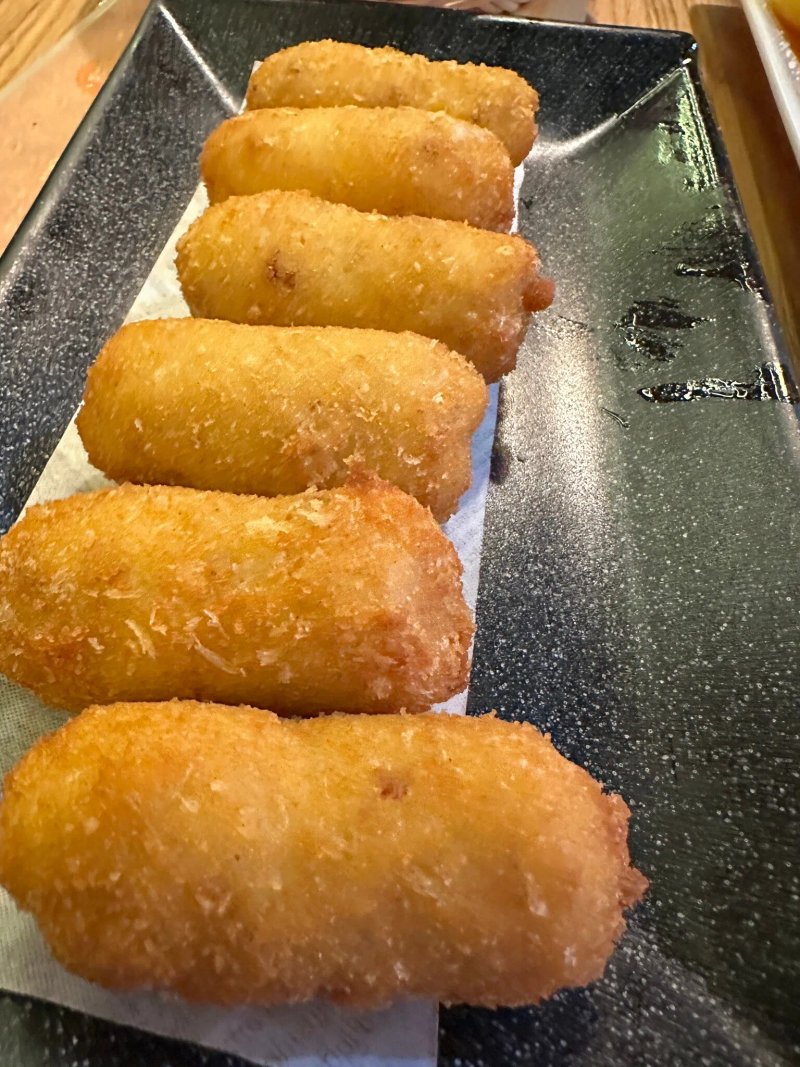 Las Bravas