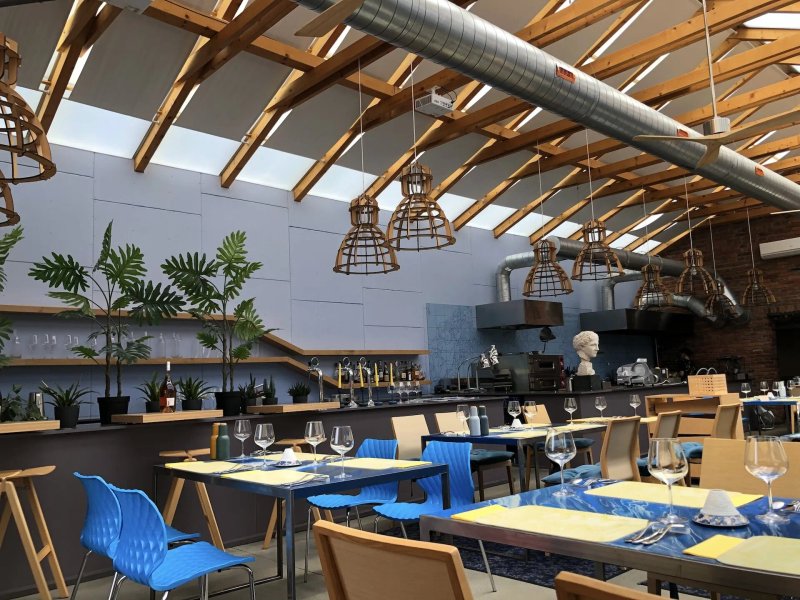 Bistro 49