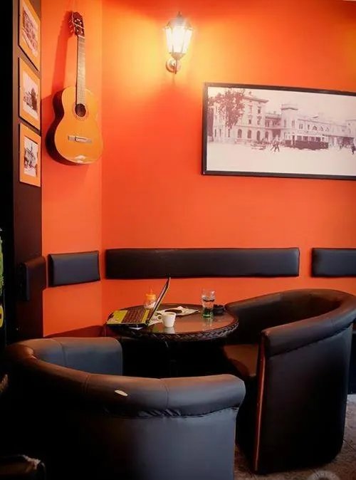 Kriza Bar