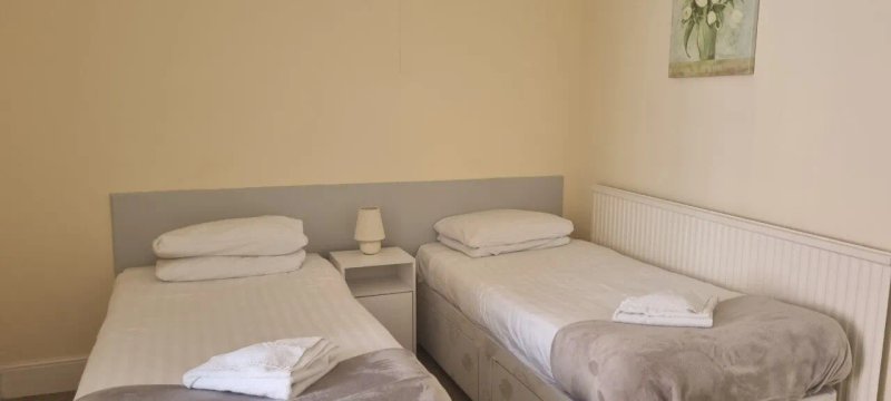 Royal Pier Hotel