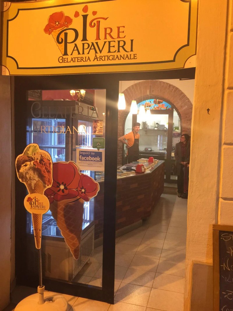 I TRE PAPAVERI GELATERIA ARTIGIANALE