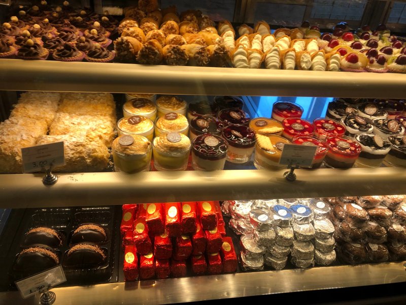 Kochylis Cafe - Bakery -Patisserie