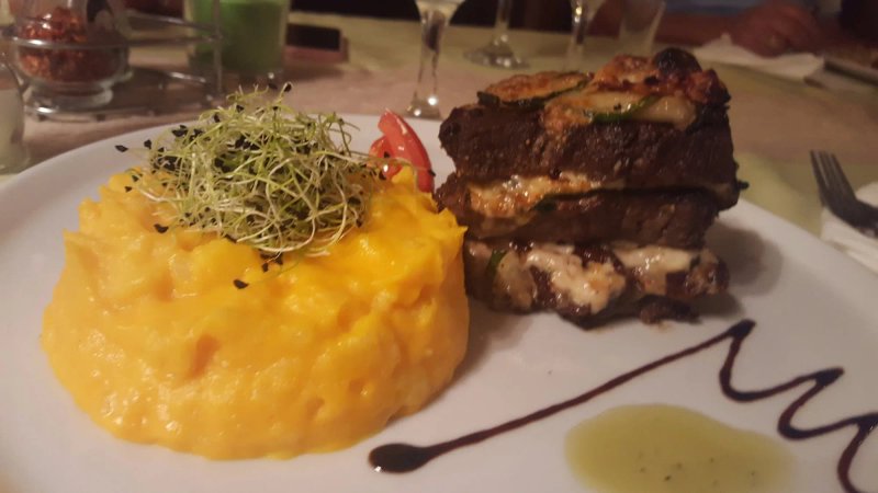 Szablya Restaurant