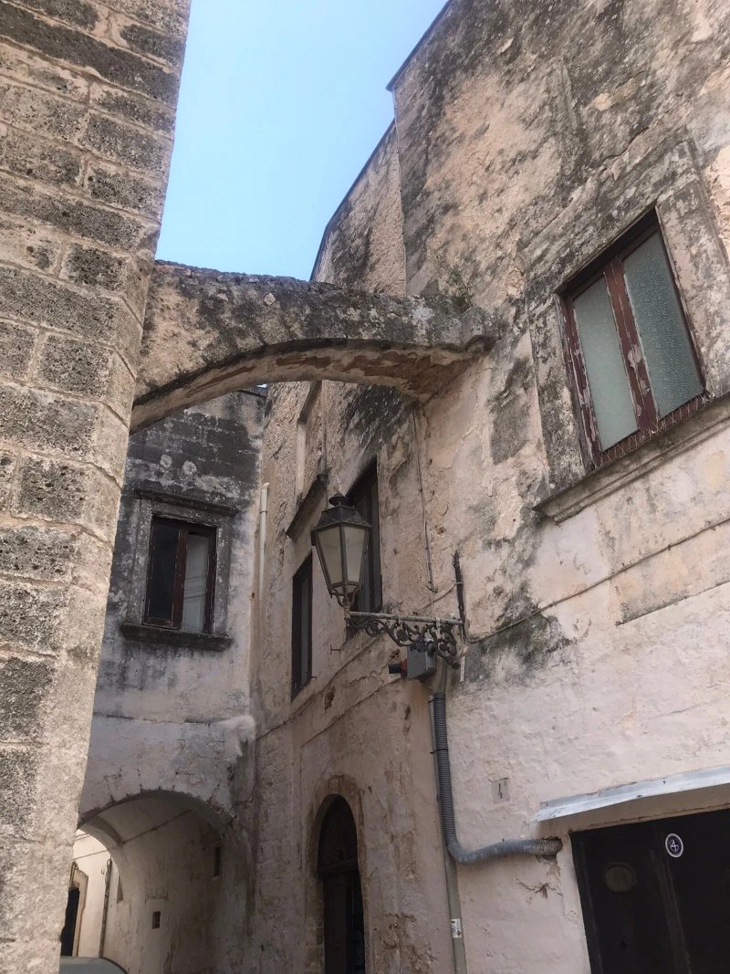 Petit Bistrot & Pizzeria CODICE A BARRE Ostuni