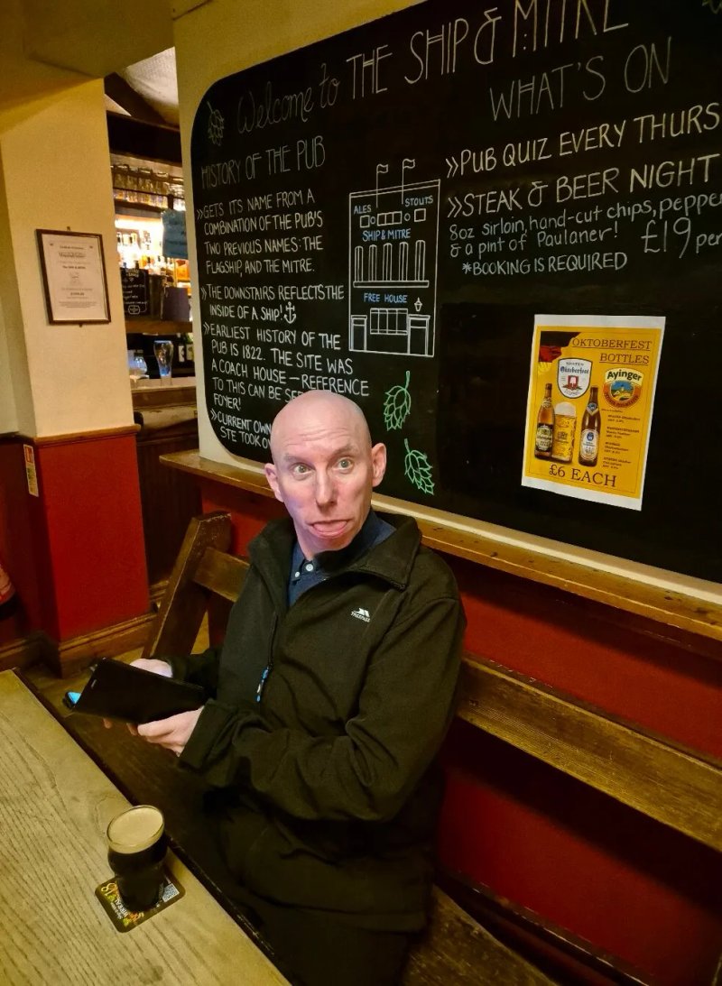 The Ship And Mitre Pub .