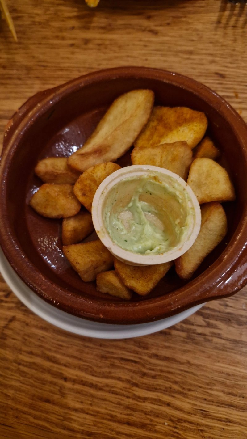 Tapasitos Restaurante Y Bar