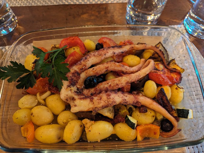 Restaurant And Wine Bar Murka