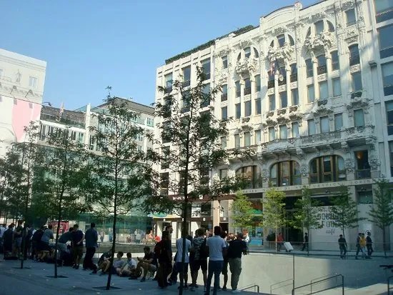 Palazzo della Societa Reale Mutua di Assicurazioni