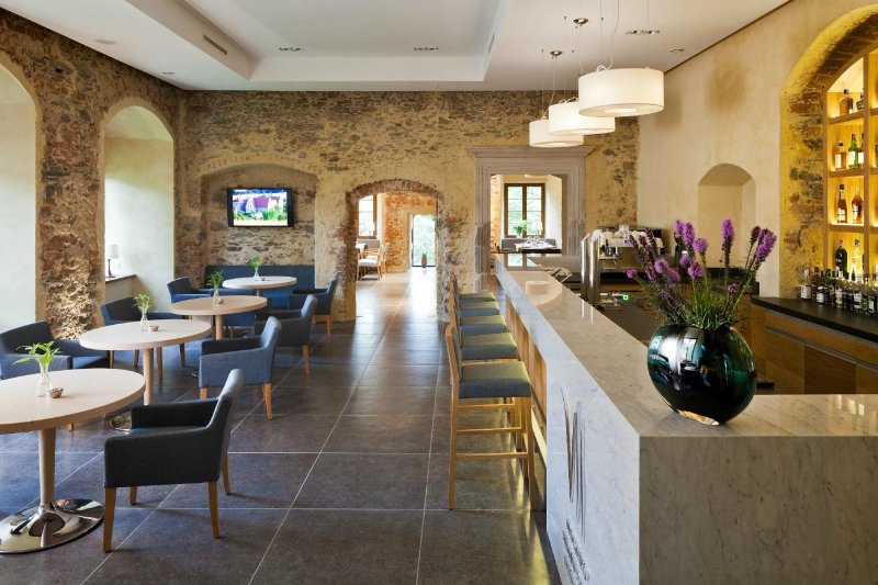 Uroczysko Siedmiu Stawow Luxury Hotel