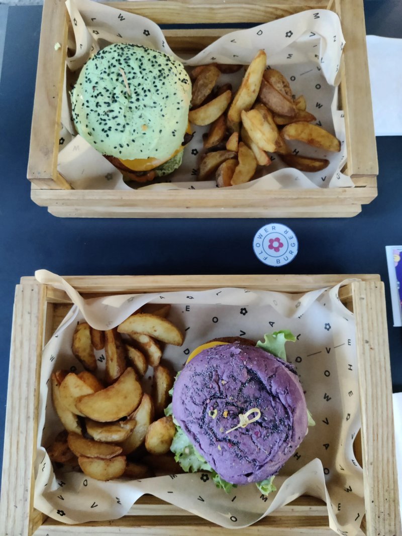 Flower Burger