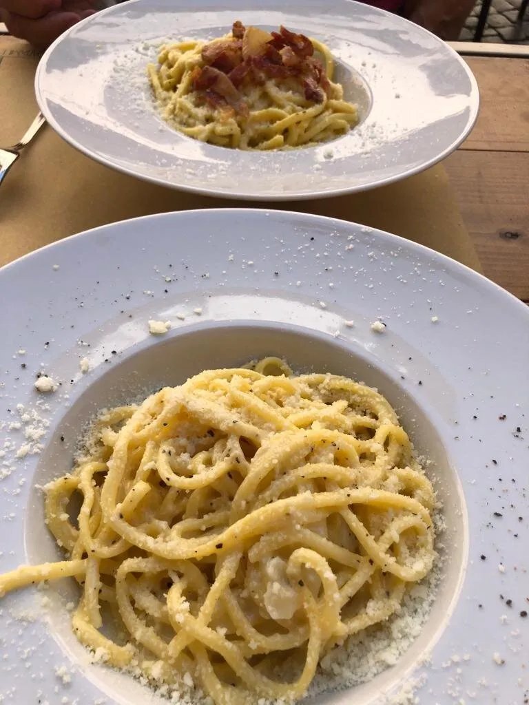 Giulio passami l'olio