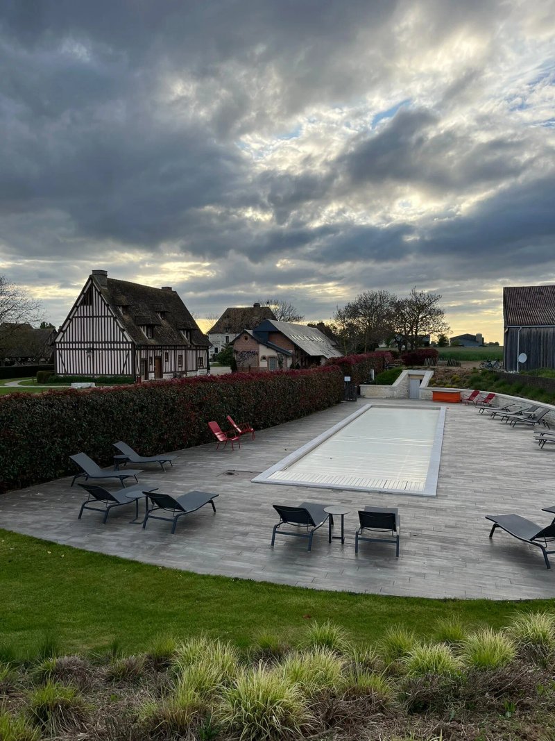 Manoir de Surville