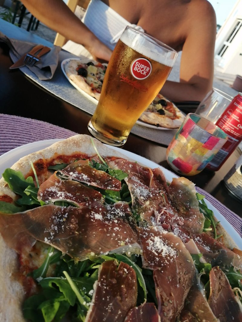 Al Fresco