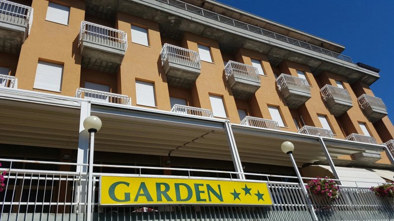 Albergo Hotel Garden Ristorante