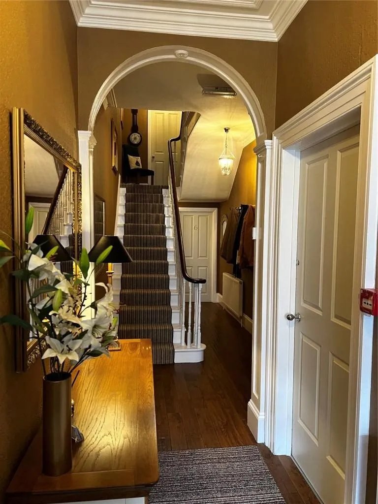 Rosslyn House