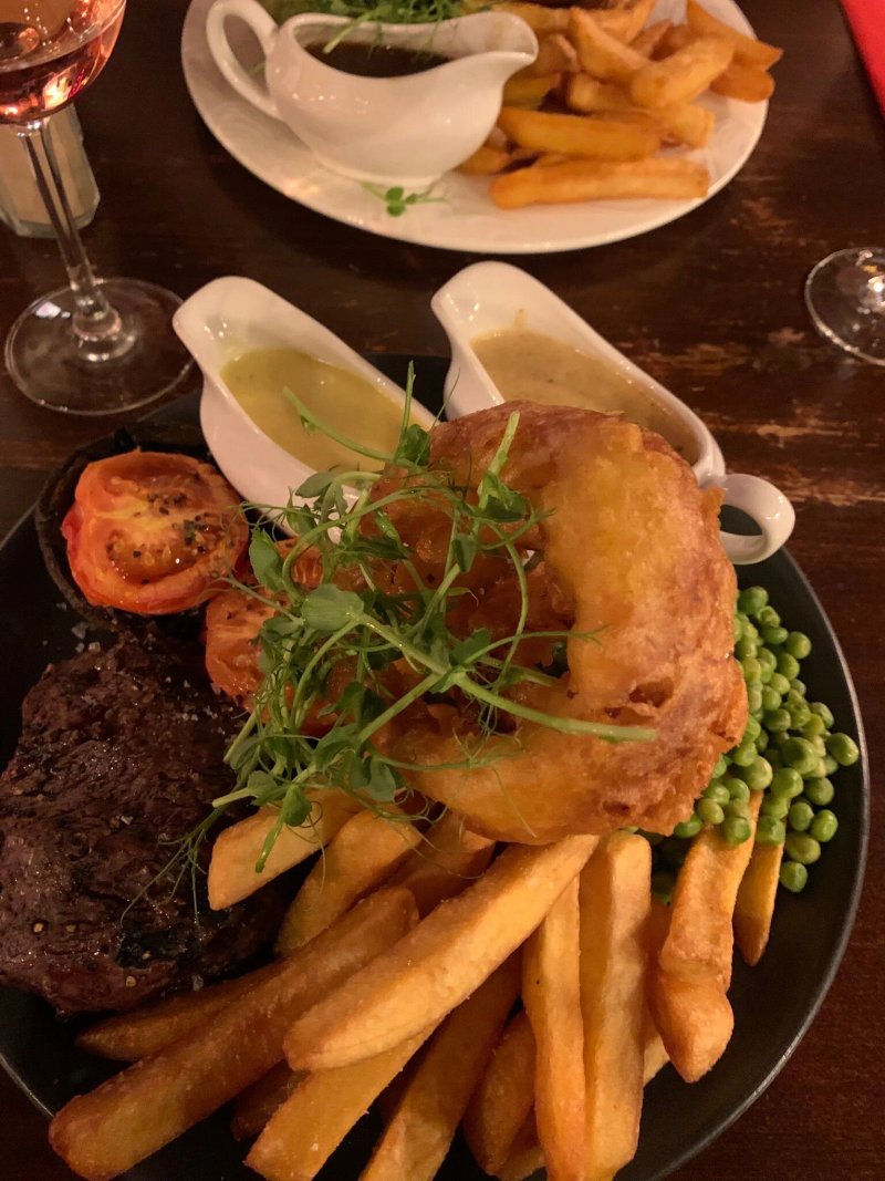 Ye Olde Cheshire Cheese Inn
