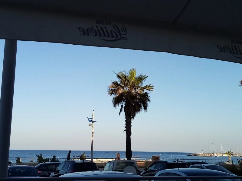 La Grand Voile Brasserie Restaurant