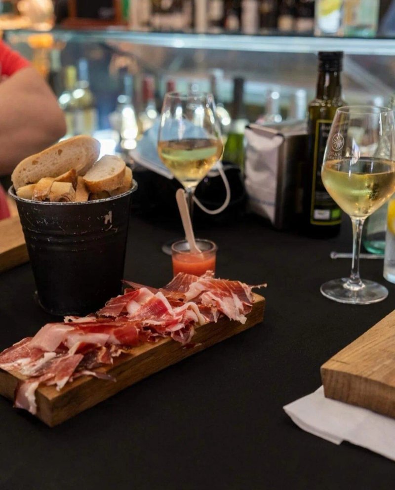 Planche et Tire-Bouchon