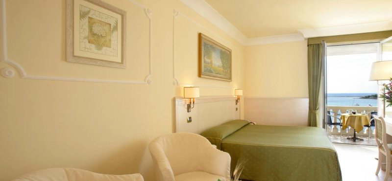 HOTEL FALLI