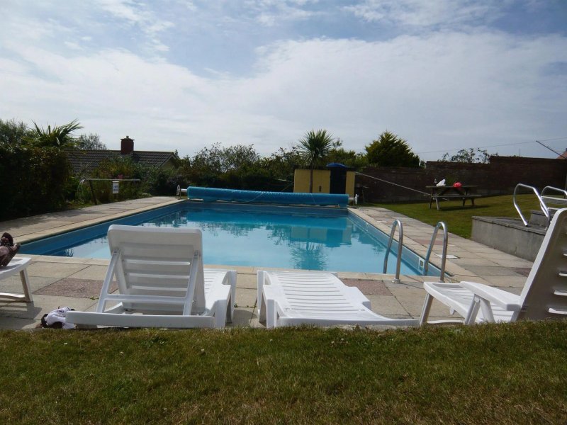 Gratton Lodge Guest House