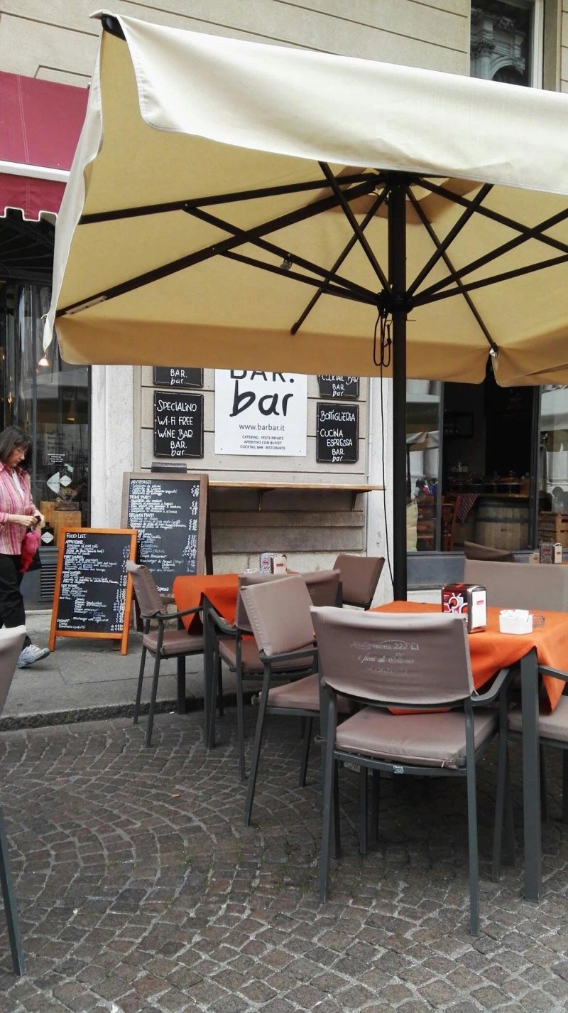 Bar Bar