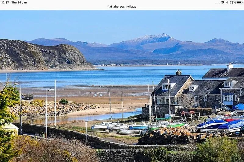 Mur Cwymp -  Holiday Apartment - Stunning Location