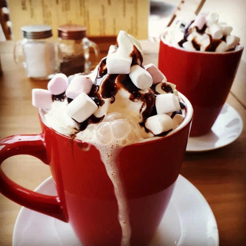 BROO Cafe & Coffee