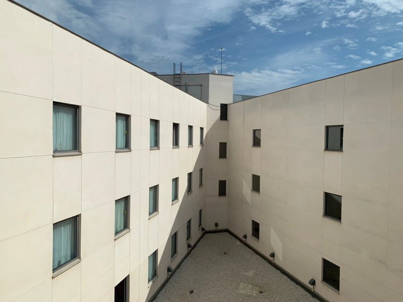 Travelodge Valencia Aeropuerto