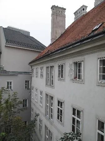 BENEDIKTUSHAUS IM SCHOTTENSTIFT