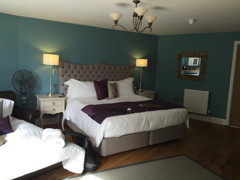 Red Lion at East Chisenbury Accommodation