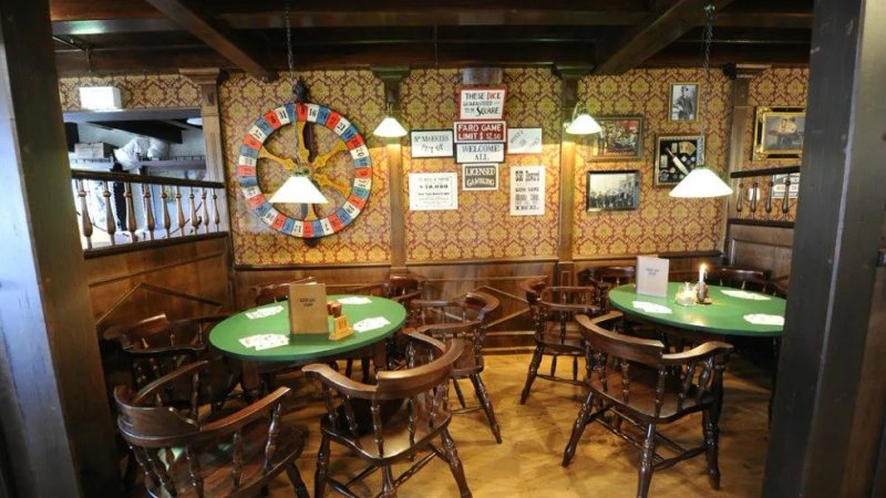 Silver Lake Saloon