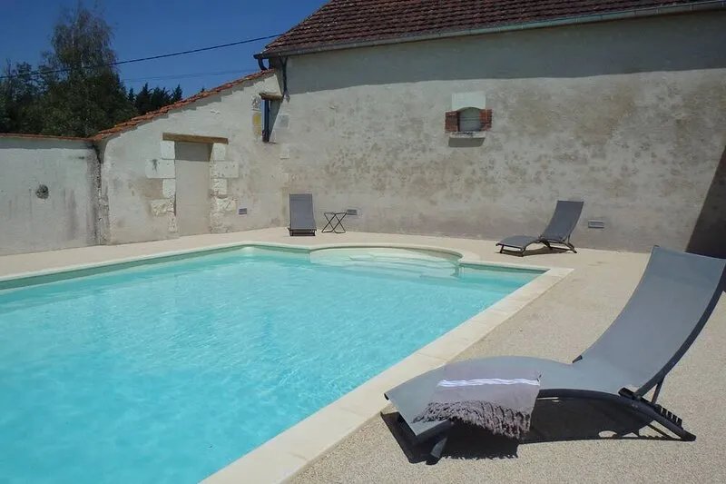 Large, well-equipped gîte and spa (optional) - between Touraine and Berry