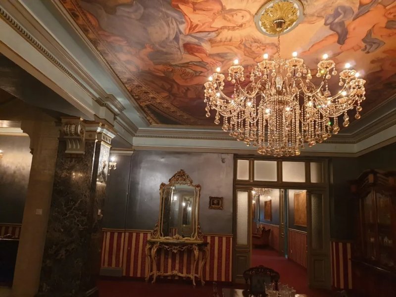 NF Palace Old City