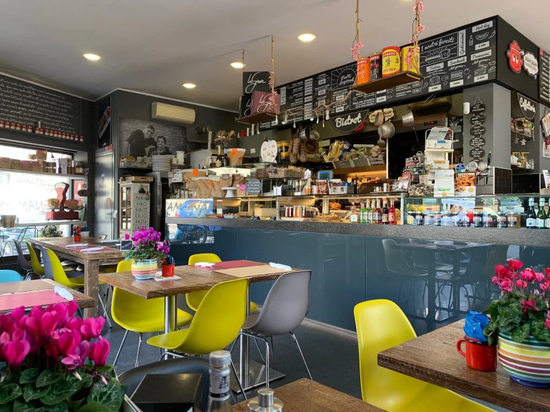 Gnam Gnam - Caffetteria & Bistrot