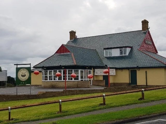 Woks Bar And Restaurant