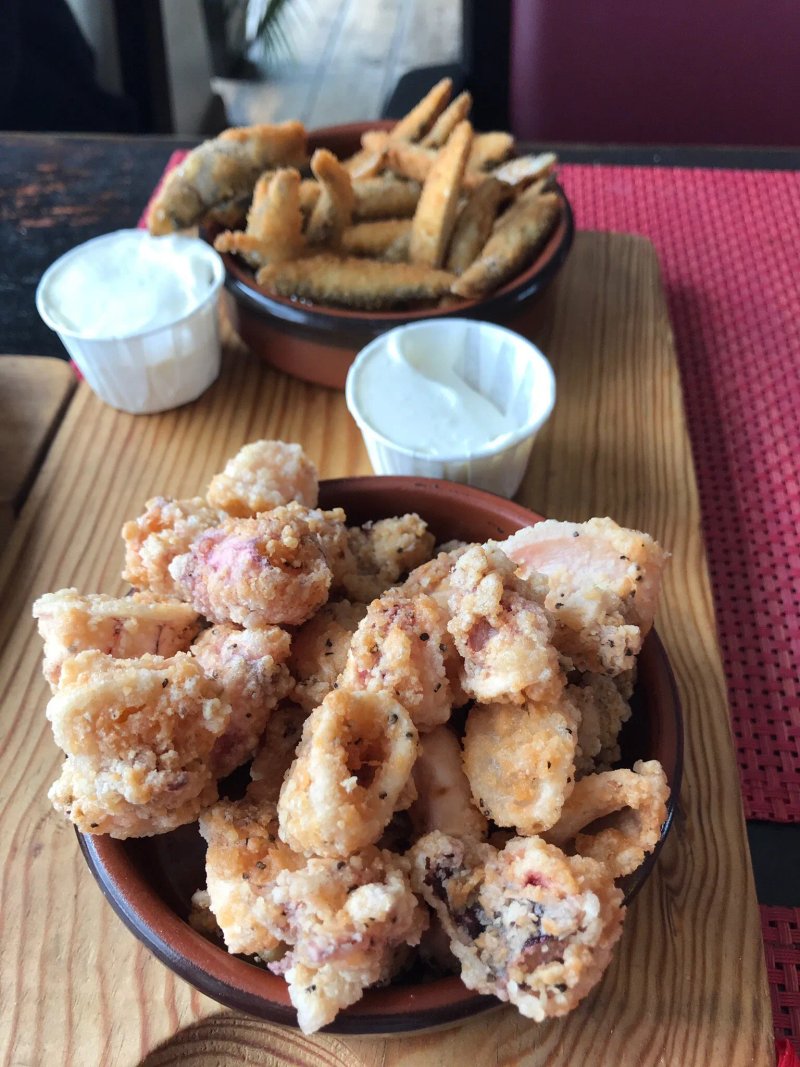 Maritimo Wine and Tapas Bar