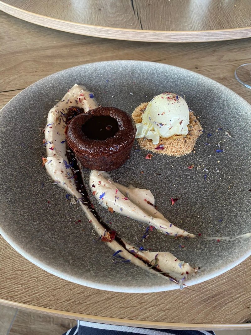 Villa Arcadium Restaurant