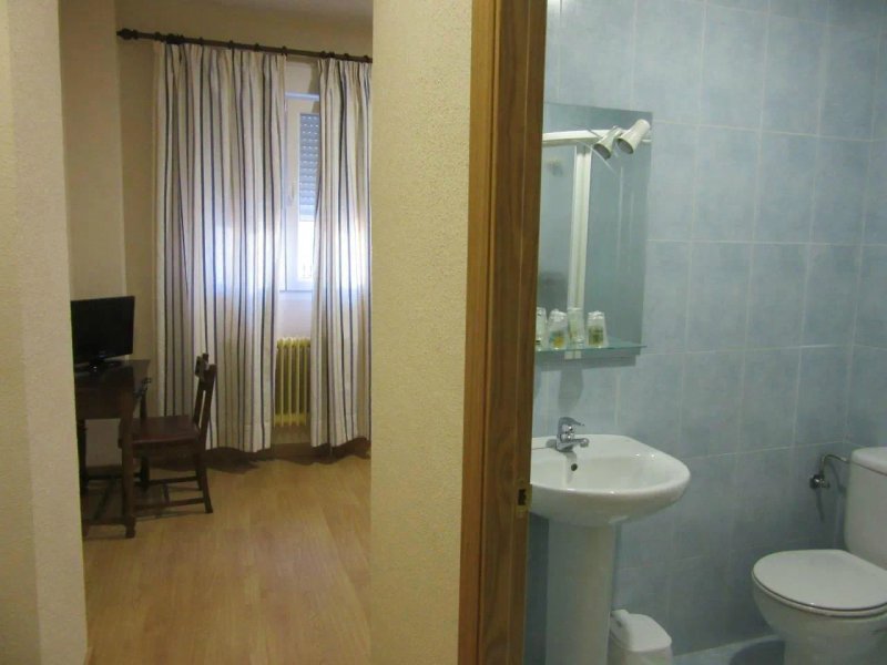 Hostal Hernan Cortes