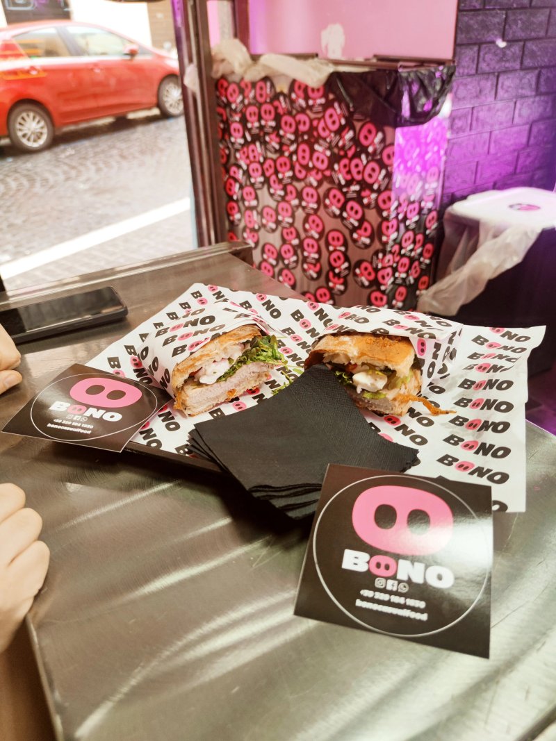 Bono Er Mejo Pork Sandwich