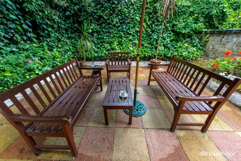 Best Western Burns Hotel Kensington