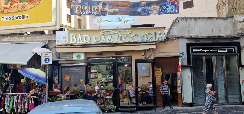 Pasticceria Rosticceria Loungebar Luciano Mazzone